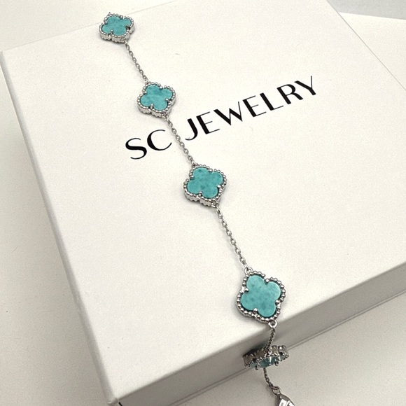 Petite Clover Bracelet Tiffany Color Mother of Pearl Double Sided - Picture 6 of 15